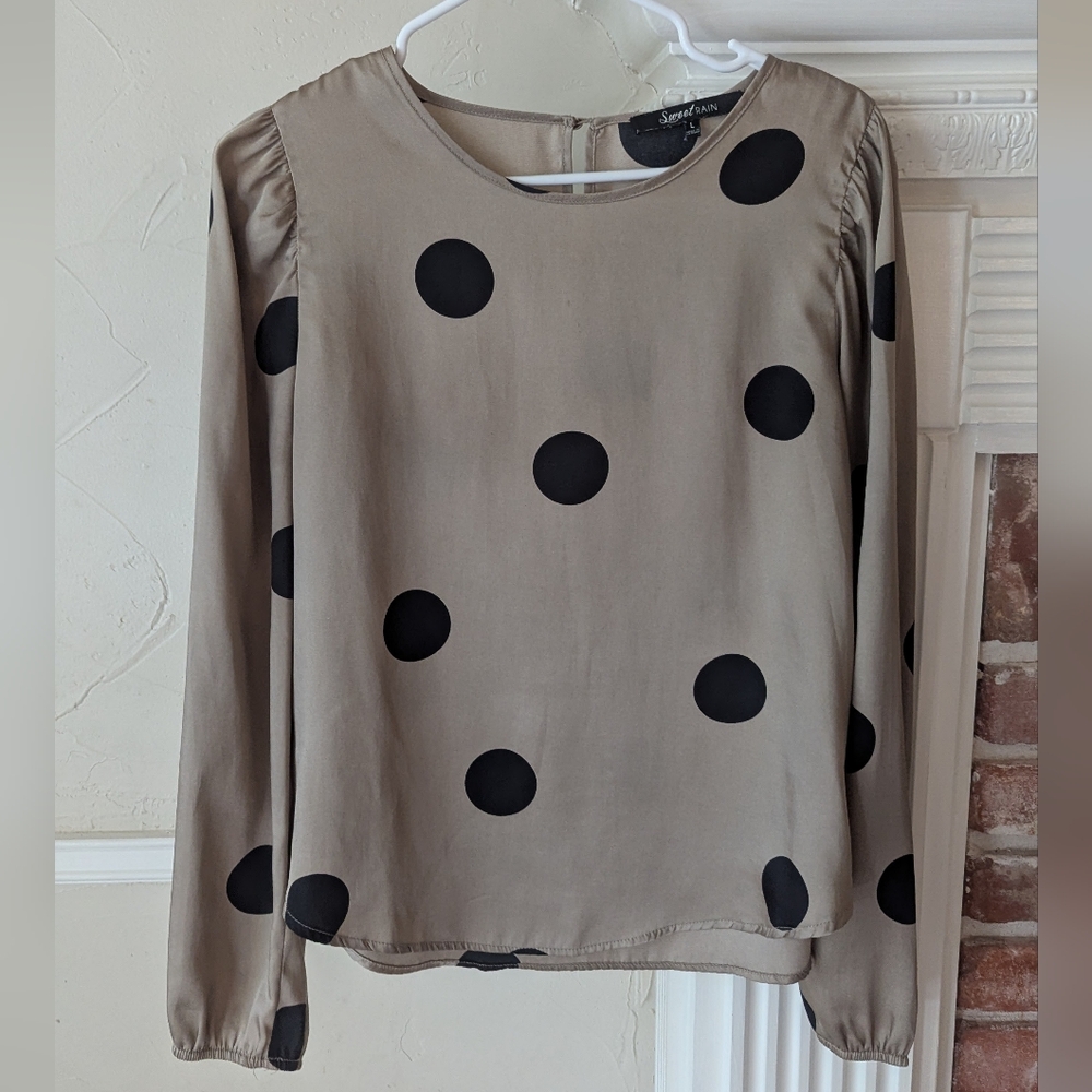 Sweet‎ Rain | Polkadot Silky Blouse